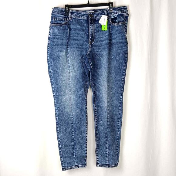 NWT Lane Bryant Signature Mid-Rise Fit Skinny Jean Size 18 - Picture 1 of 6